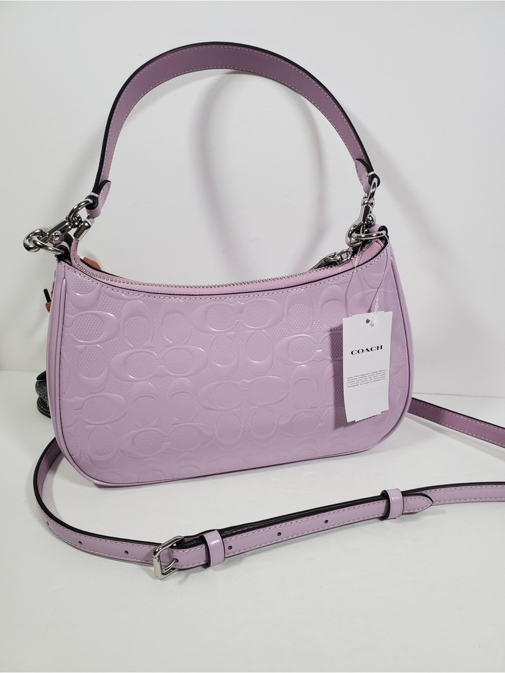 Bundle Coach Teri Shoulder Bag & Heart Bag Charm With Patent Signature NWT - Picture 5 of 14
